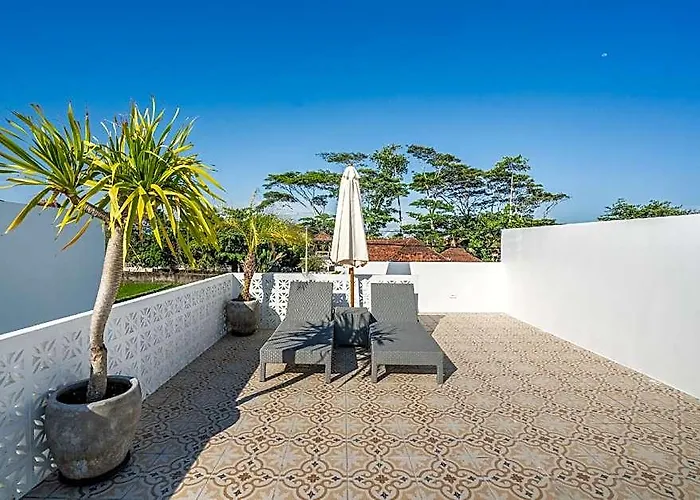 Villa Eden